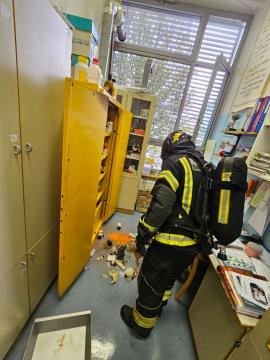 Gasilci PGD Šmarje - Sap, pregled po požaru v OŠ Šmarje - Sap